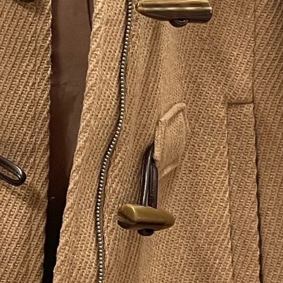 Ann Taylor Tan Peacoat size Small-Women’s. Worn only a couple of times!! - Picture 6 of 6